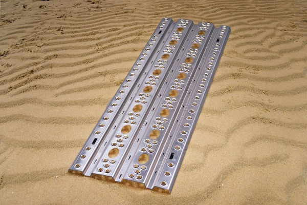 Alu-Sandblech 150 x 42 cm / 4 mm (2 Stück)
