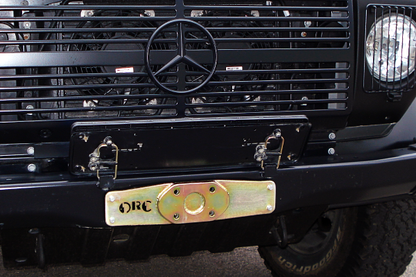 ORC-Adapter für Frontzugmaul Mercedes G zur Aufnahme eines VARIO-Block