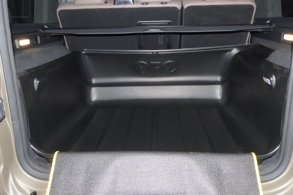 Kofferraumwanne schwarz, Mercedes G, 5trg., ab Modell 2018